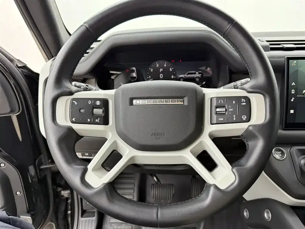 Land Rover Defender — фото 9