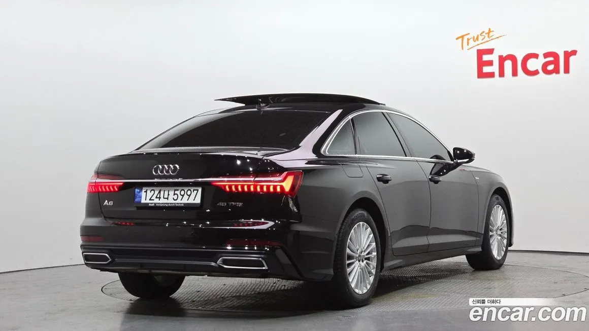 Audi A6 — фото 6