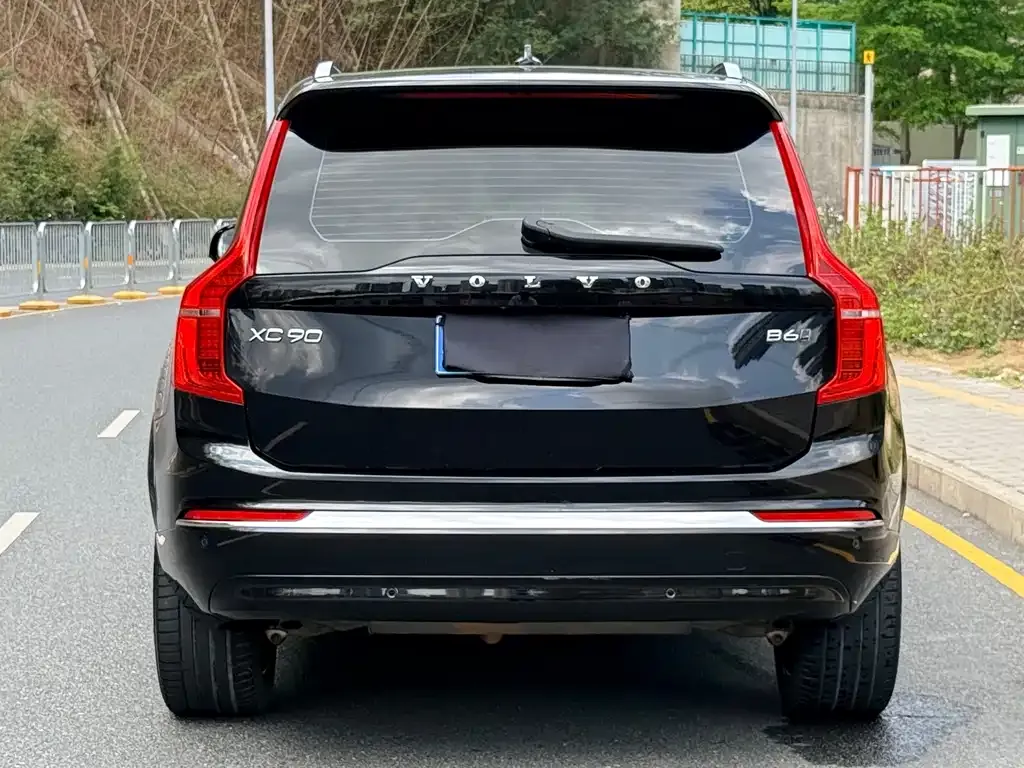 Volvo XC90 2023 из CN, фото 4