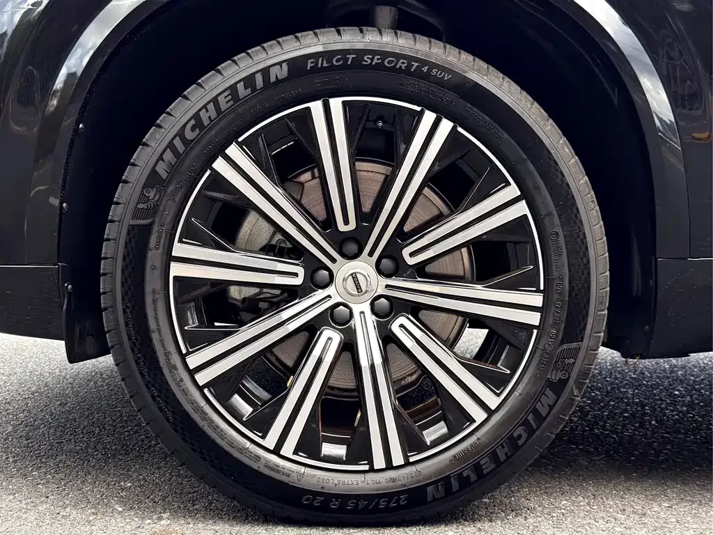Volvo XC90 2023 из CN, фото 10