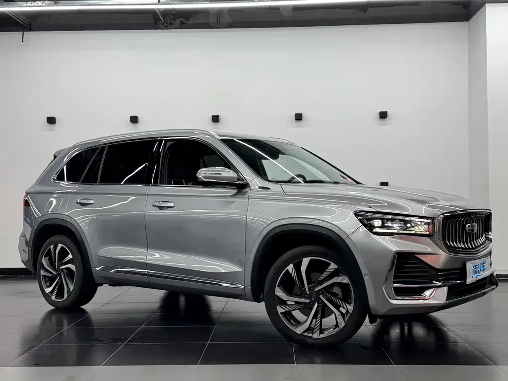 Geely Xingyue L — фото 10