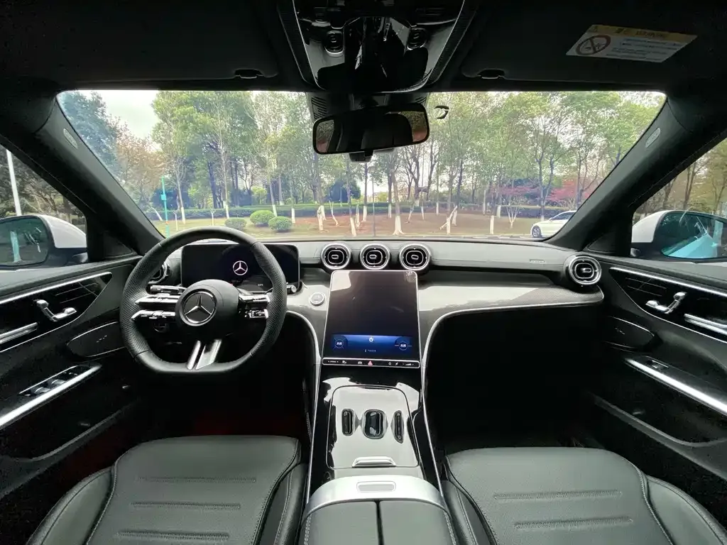 Mercedes-Benz C-Class 2024 из CN, фото 3