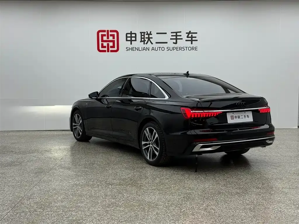 Audi A6L 2023 из CN, фото 3