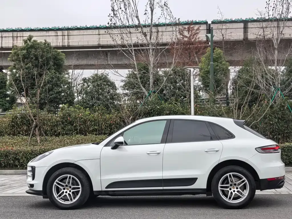 Porsche Macan 2021 из CN, фото 10