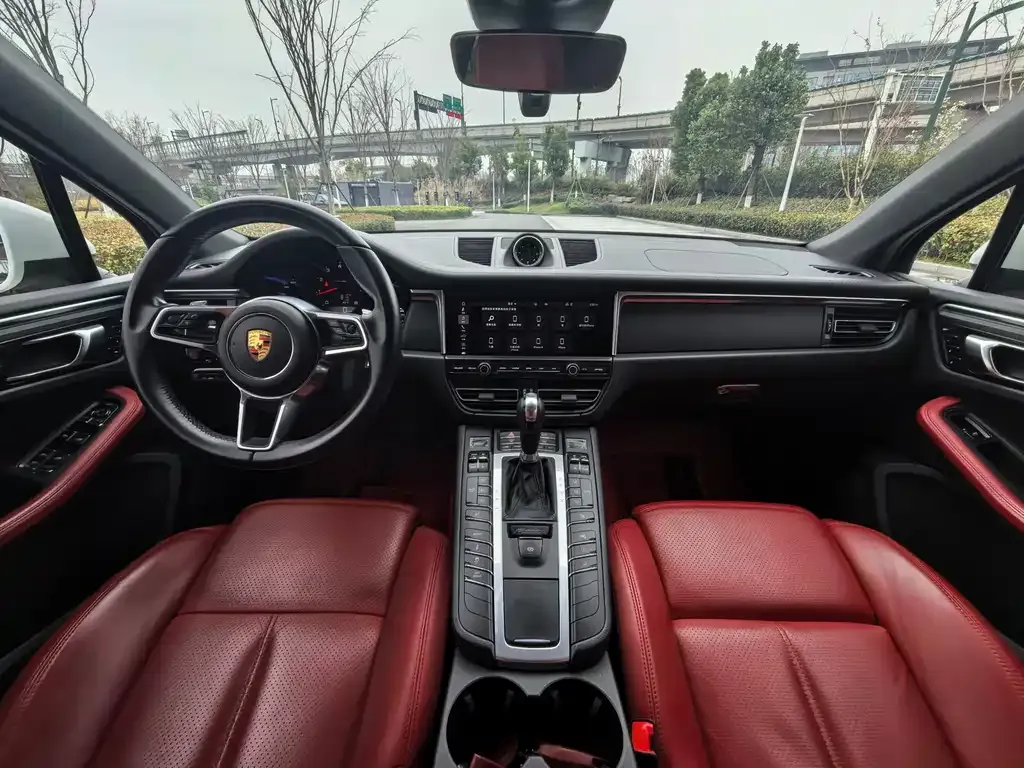 Porsche Macan 2021 из CN, фото 4