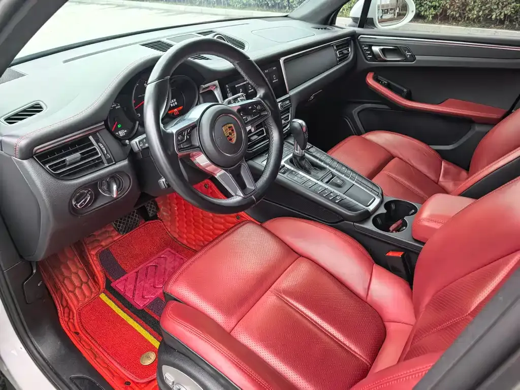 Porsche Macan 2021 из CN, фото 7
