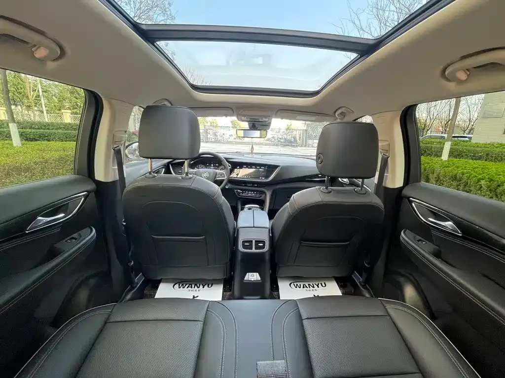 Buick Envision Plus 2023 из CN, фото 2