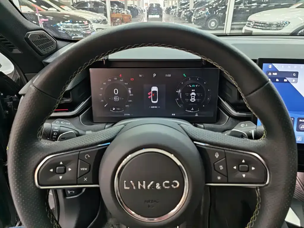 Lynk & Co 03 2024 из CN, фото 5