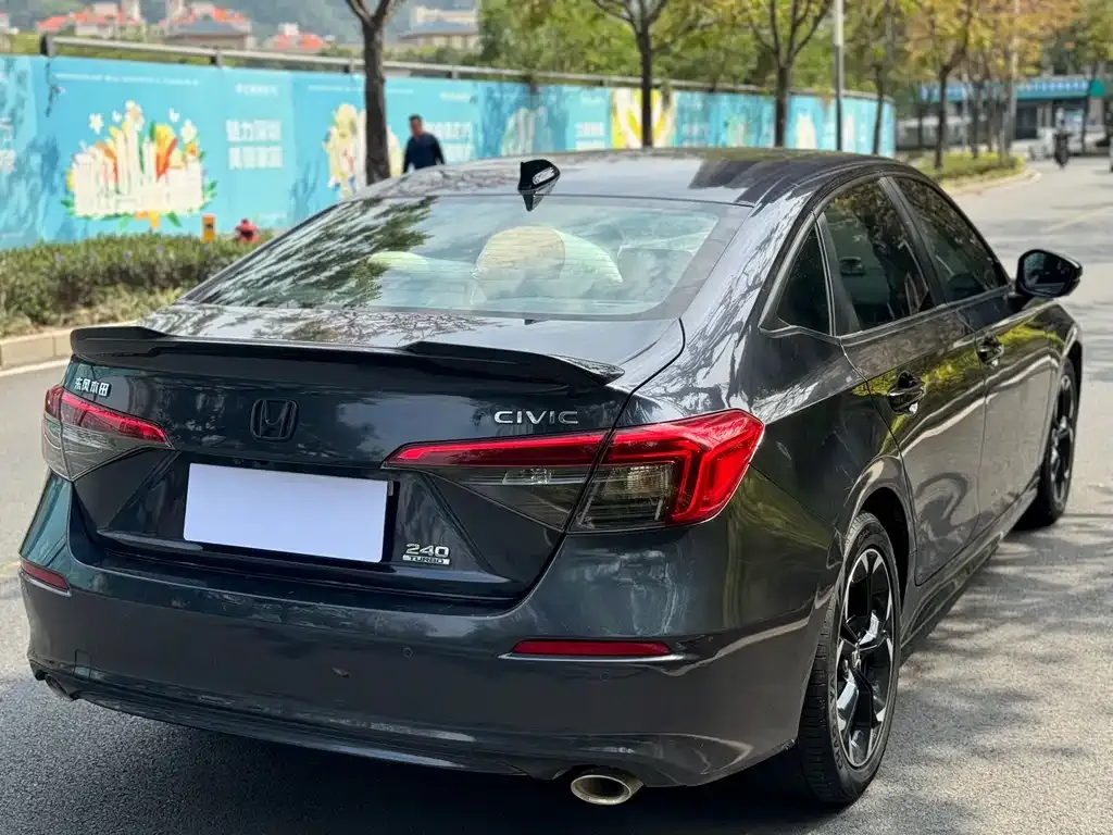 Honda Civic — фото 8