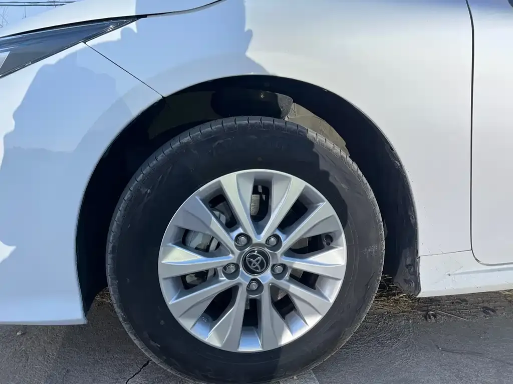 Toyota Corolla 2024 из CN, фото 6