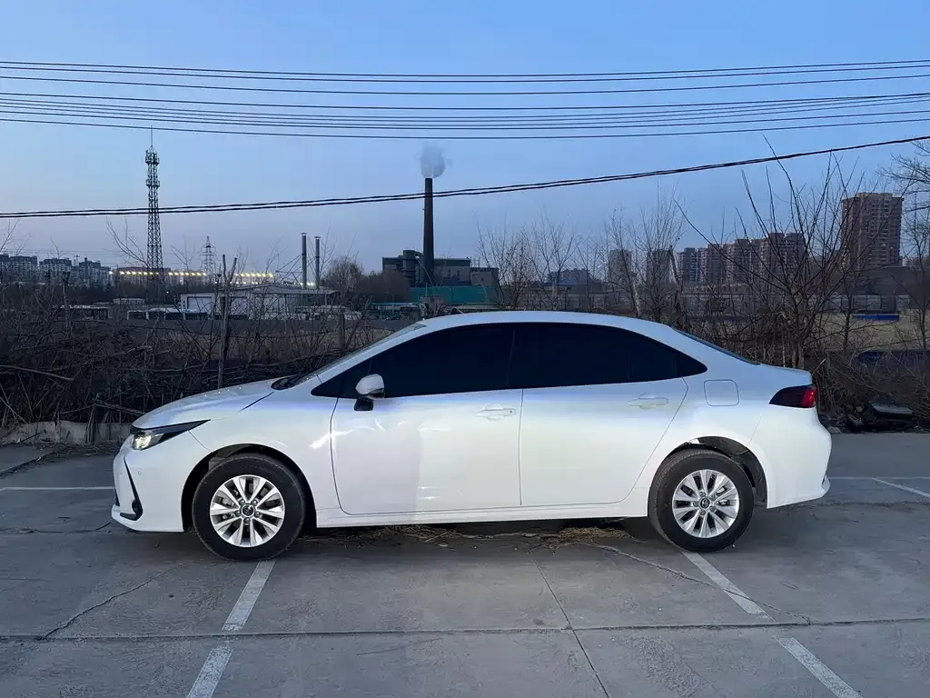 Toyota Corolla 2024 из CN, фото 5