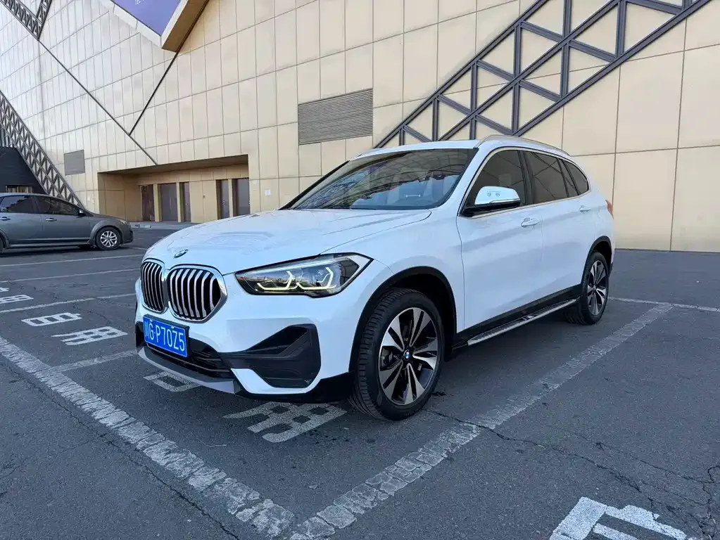 BMW X1 2021 из CN, фото 1