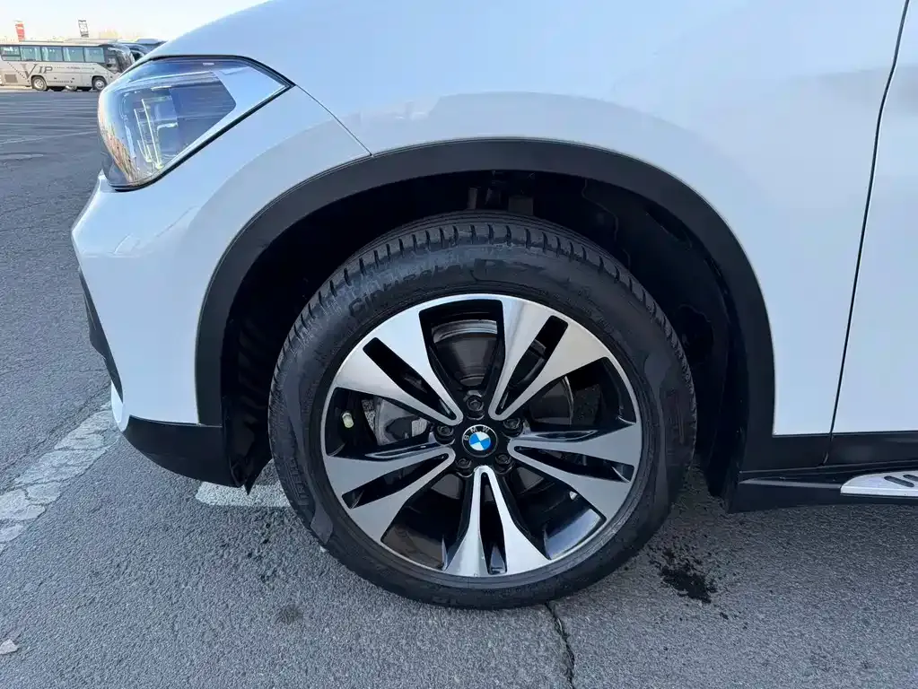 BMW X1 2021 из CN, фото 7