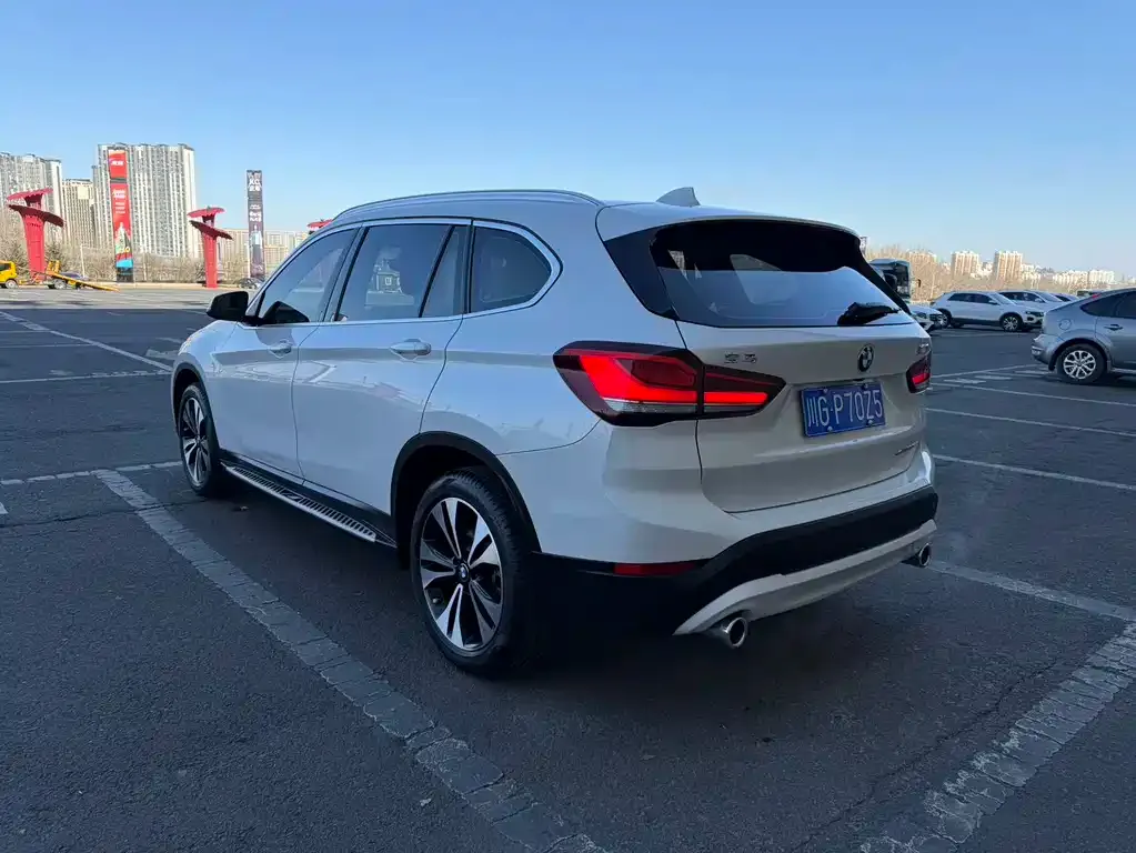 BMW X1 2021 из CN, фото 4