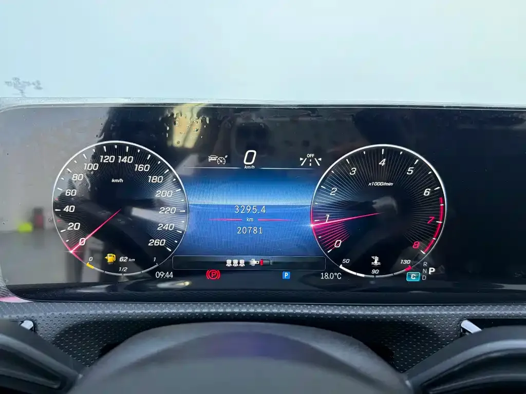 Mercedes-Benz A-Class 2024 из CN, фото 8