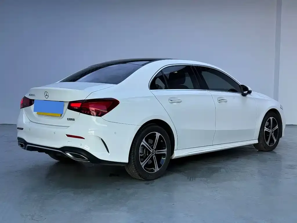 Mercedes-Benz A-Class 2024 из CN, фото 9