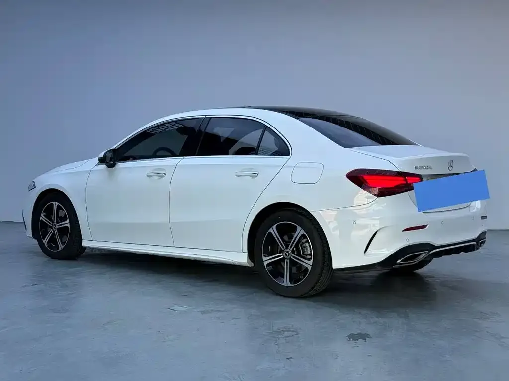 Mercedes-Benz A-Class 2024 из CN, фото 6