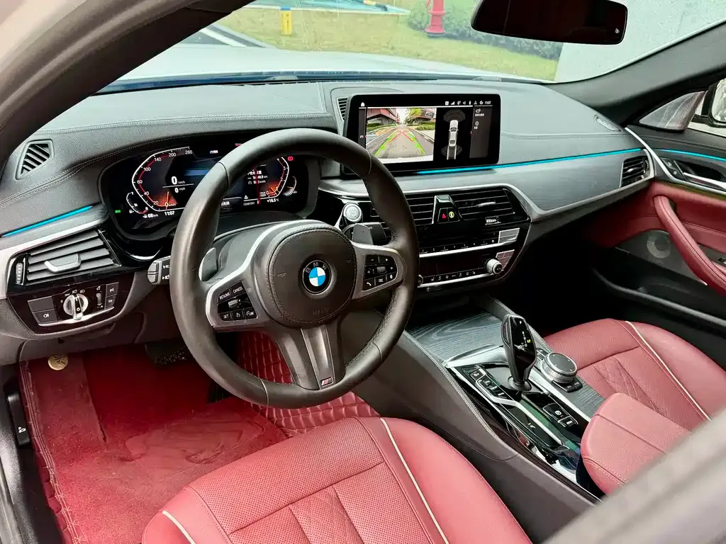 BMW 5 Series — фото 5