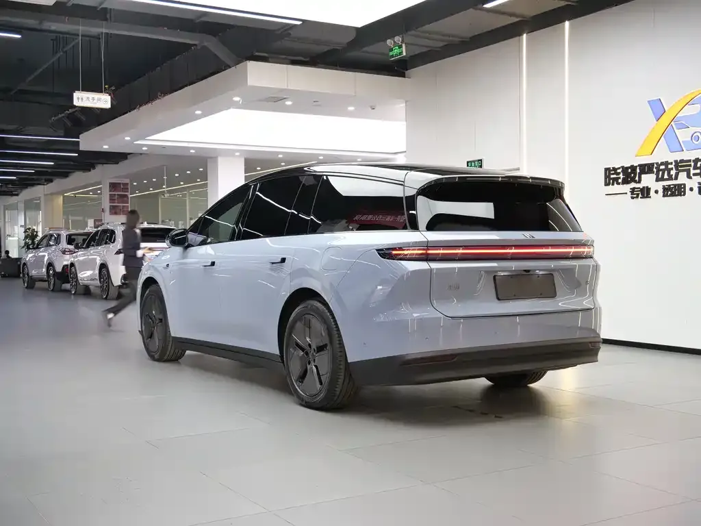 Li Auto i8 2025 из CN, фото 5