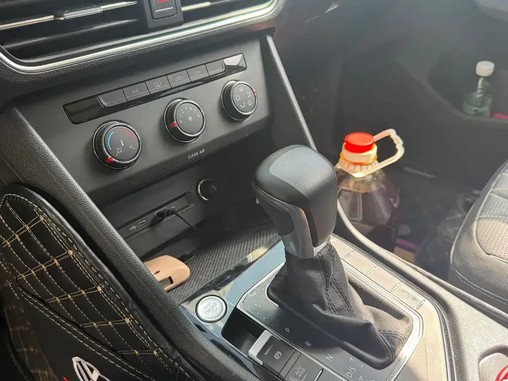 Volkswagen Tiguan L 2023 из CN, фото 9