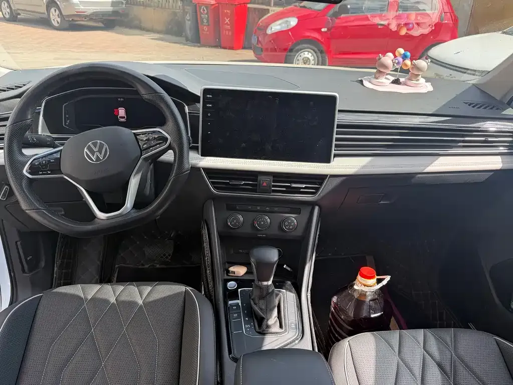 Volkswagen Tiguan L 2023 из CN, фото 5