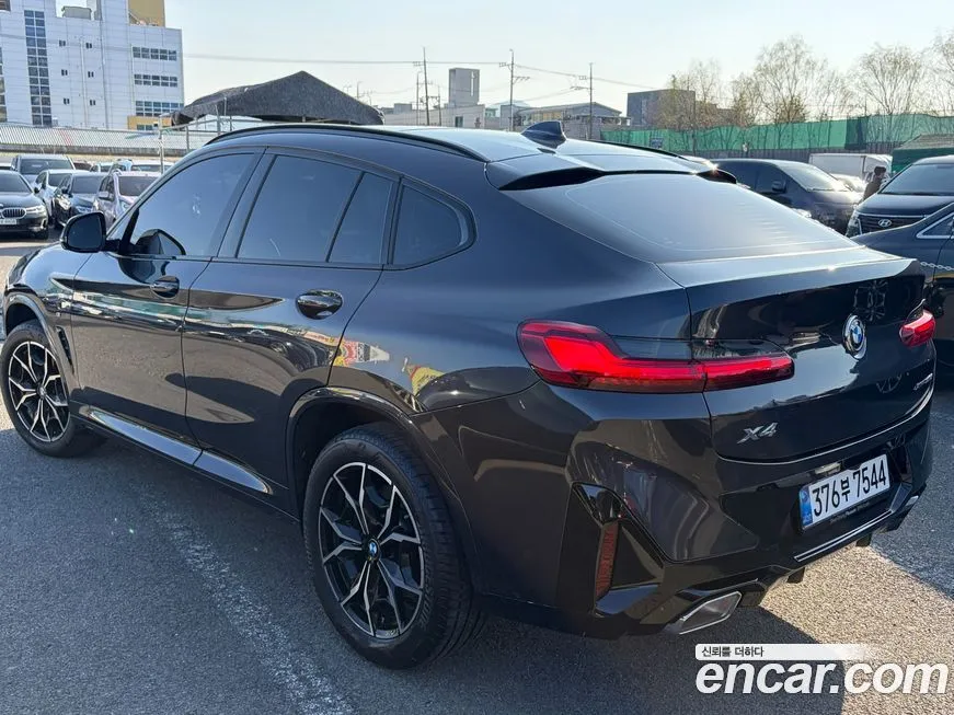BMW X4 — фото 4