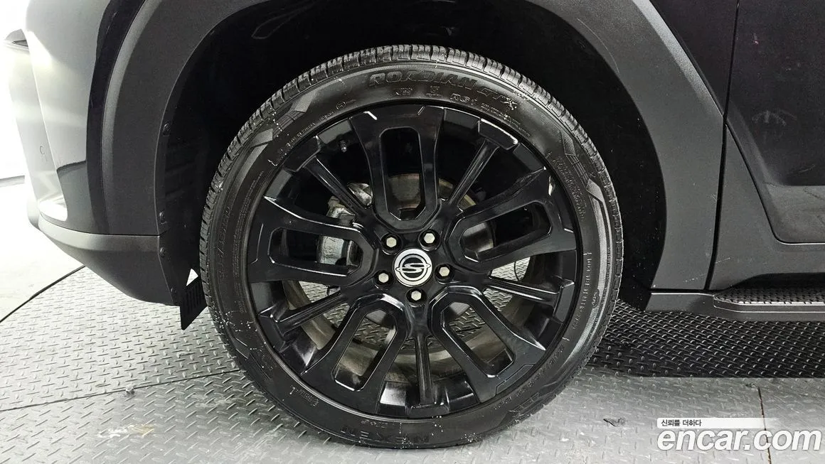 KG Mobility (Ssangyong) Torres — фото 10