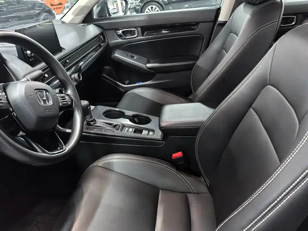 Honda Civic 2024 из CN, фото 9
