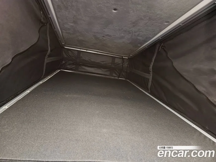 Hyundai Staria 2023 из KR, фото 3