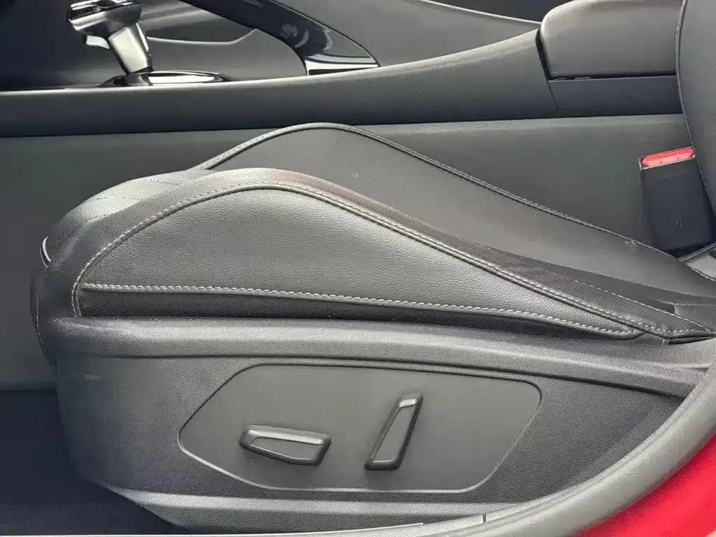 Hyundai Elantra 2023 из CN, фото 7