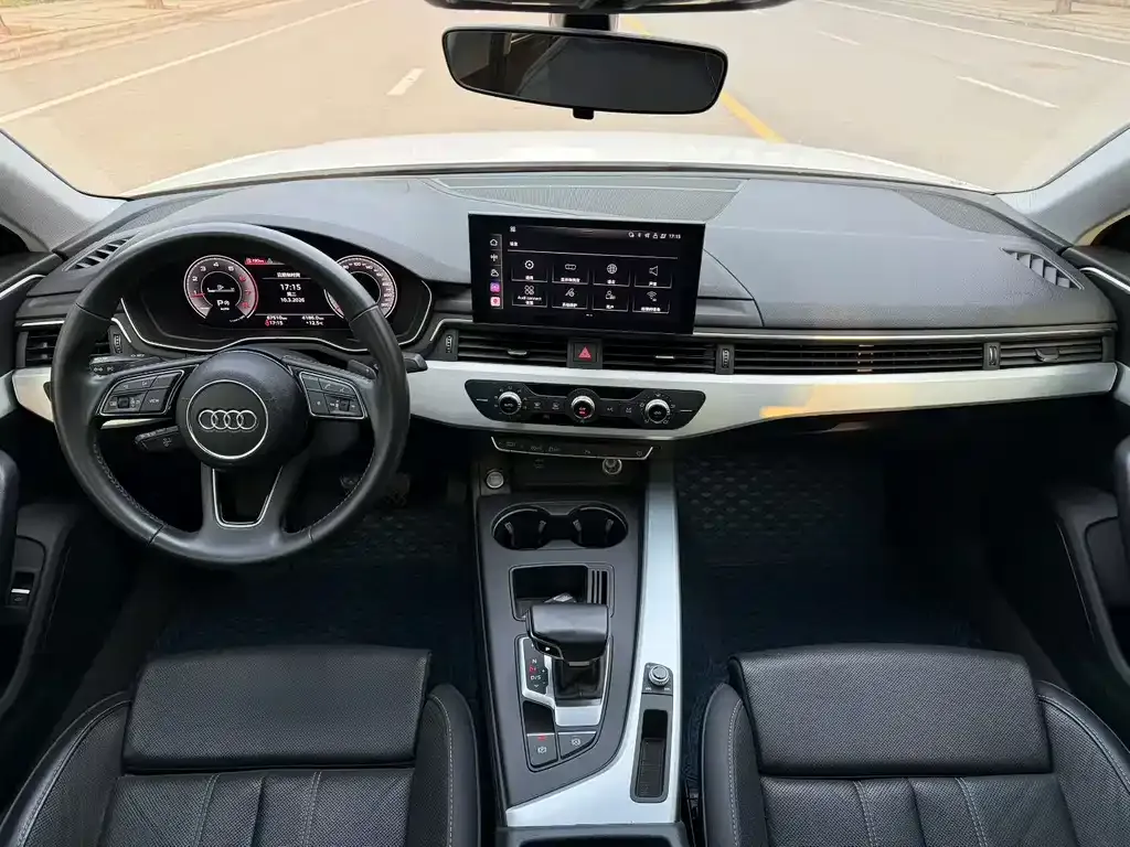 Audi A4L 2021 из CN, фото 7