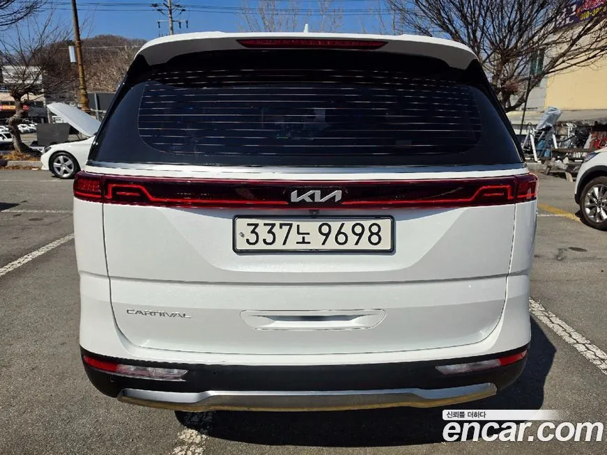 Kia Carnival — фото 2