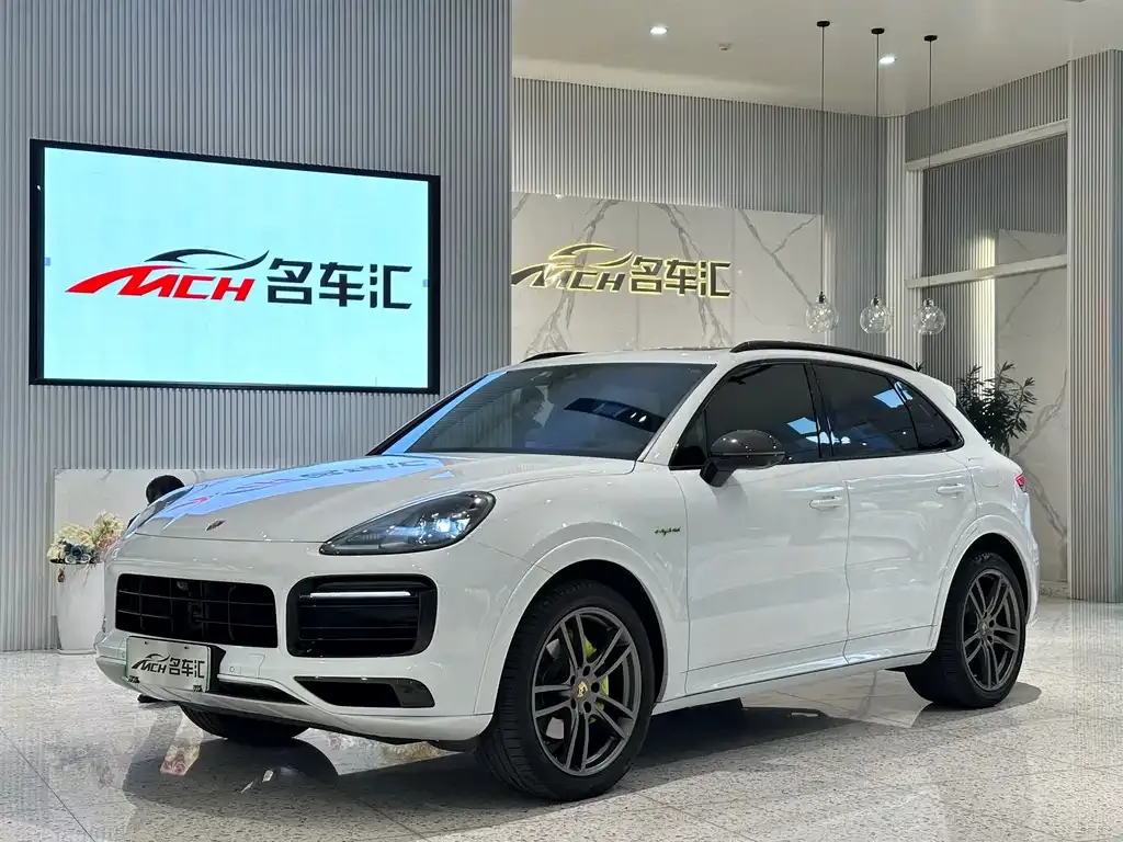 Porsche Cayenne Hybrid 2023 из CN, фото 1