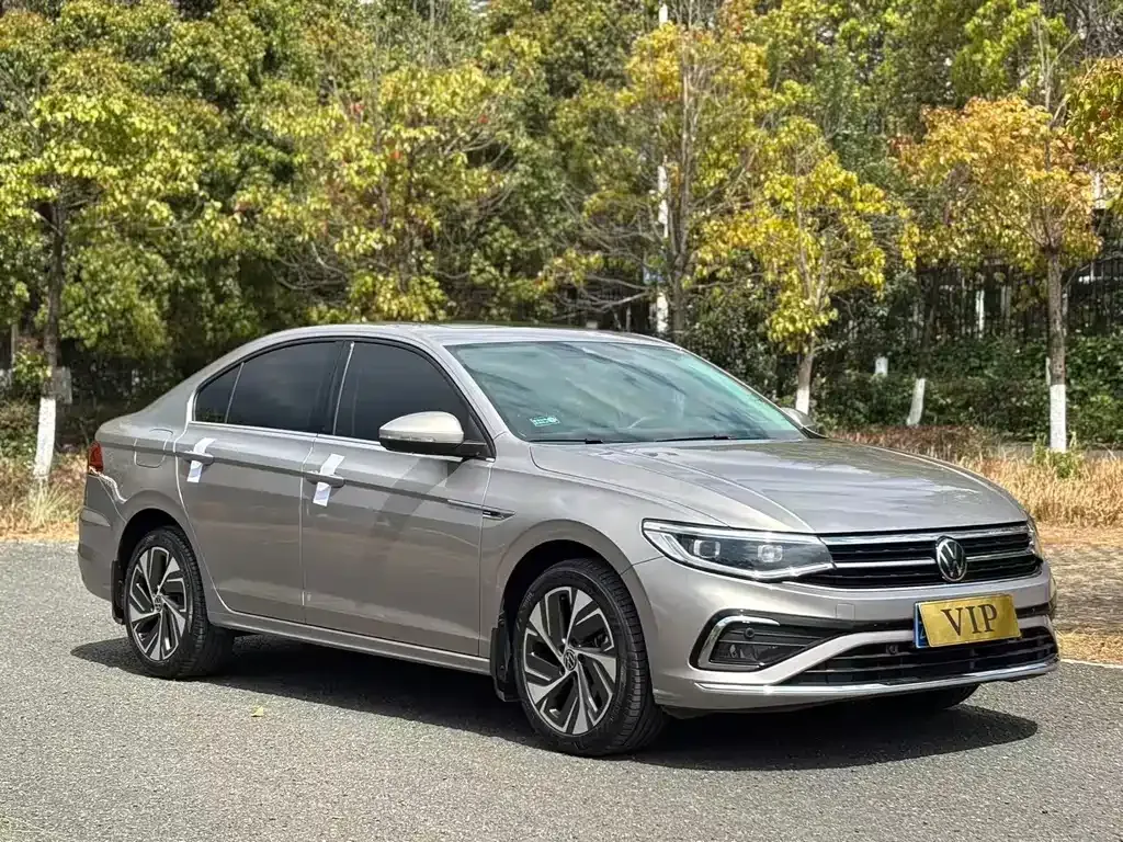 Volkswagen Bora 2024 из CN, фото 10