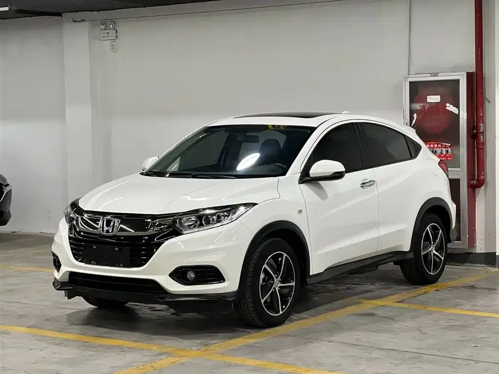 Honda Vezel — фото 1