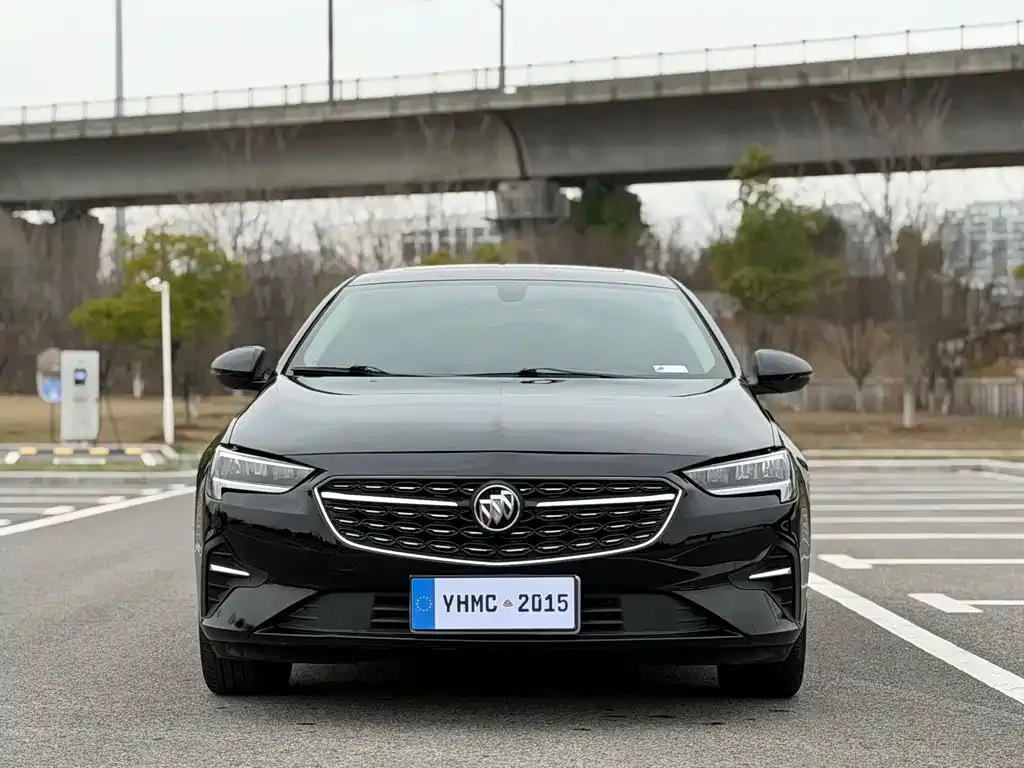 Buick Regal 2022 из CN, фото 2