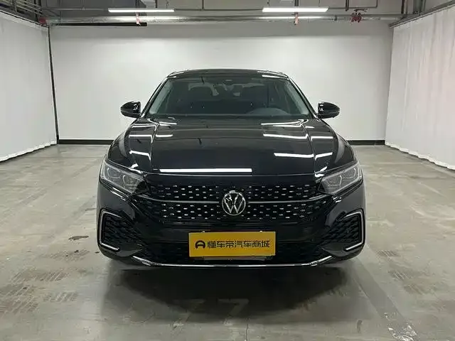 Volkswagen Passat — фото 7