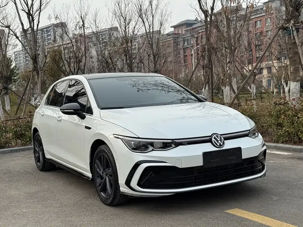 Volkswagen Golf 2022 из CN, фото 8