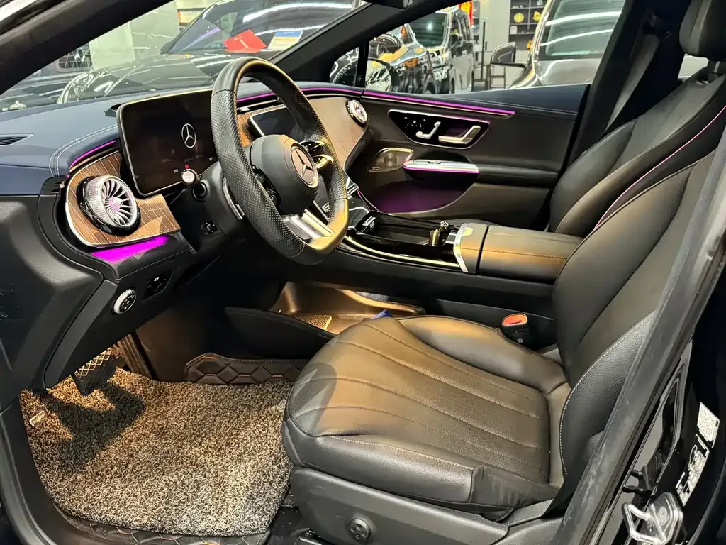 Mercedes-Benz EQE 2023 из CN, фото 9