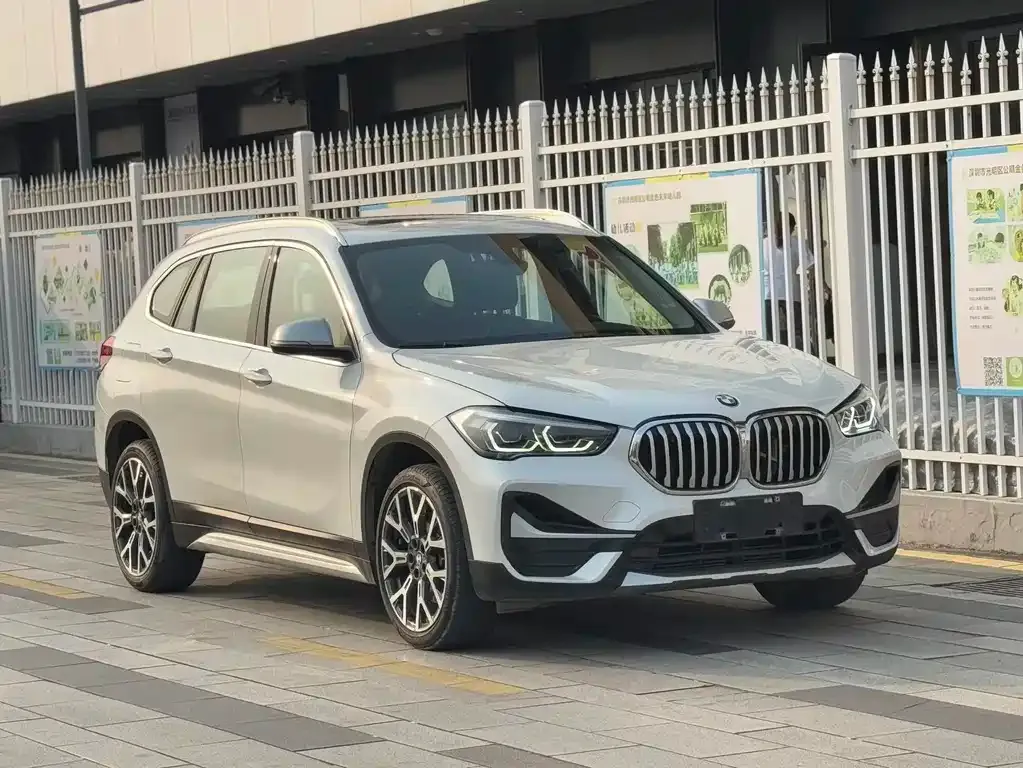 BMW X1 — фото 6