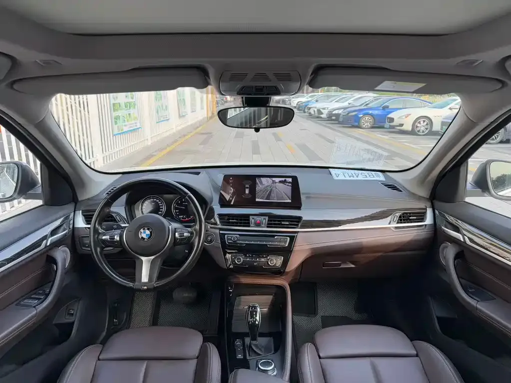 BMW X1 — фото 4