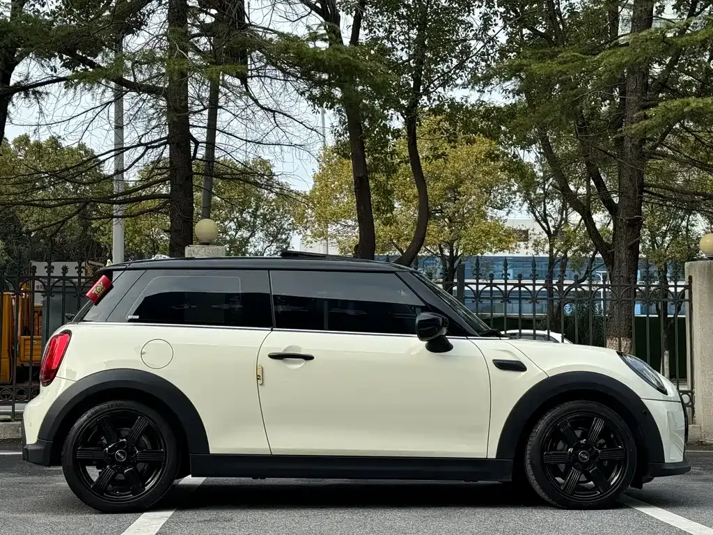 MINI Cooper (3-door) 2022 из CN, фото 10
