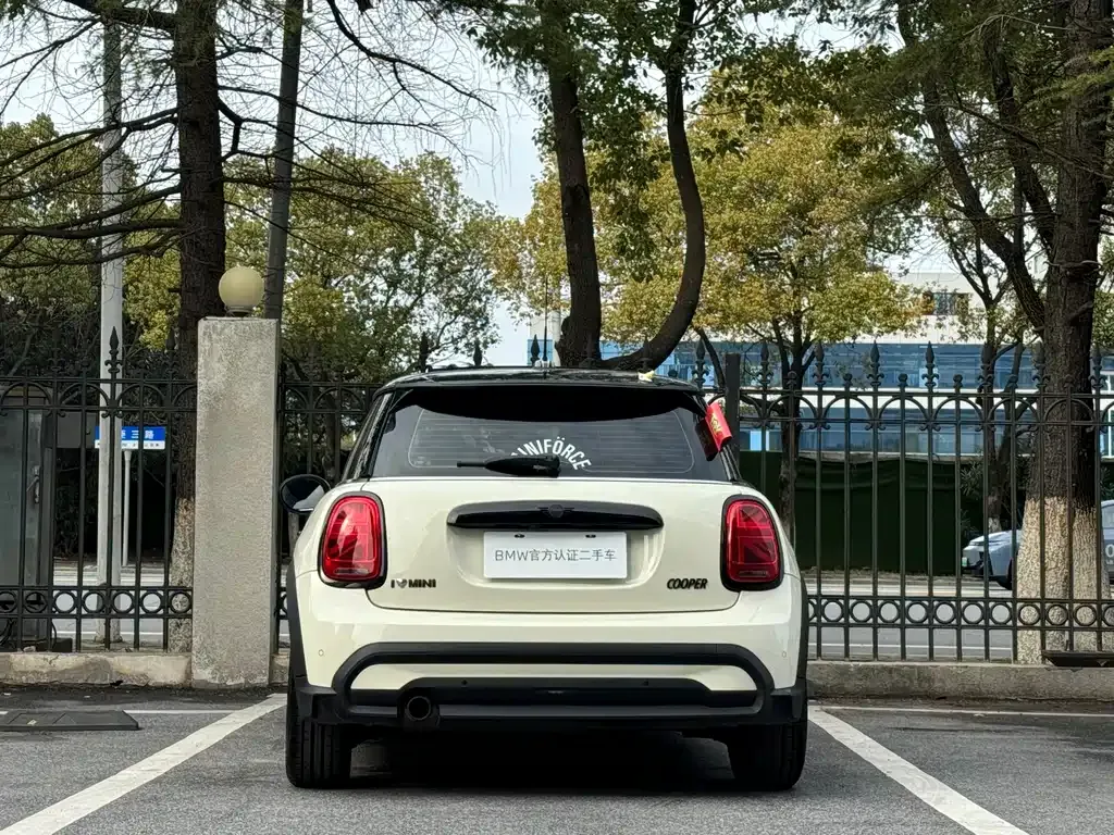 MINI Cooper (3-door) 2022 из CN, фото 4