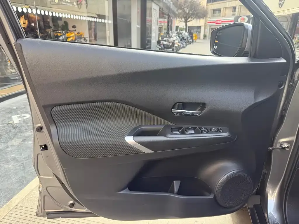 Nissan Kicks 2022 из CN, фото 9