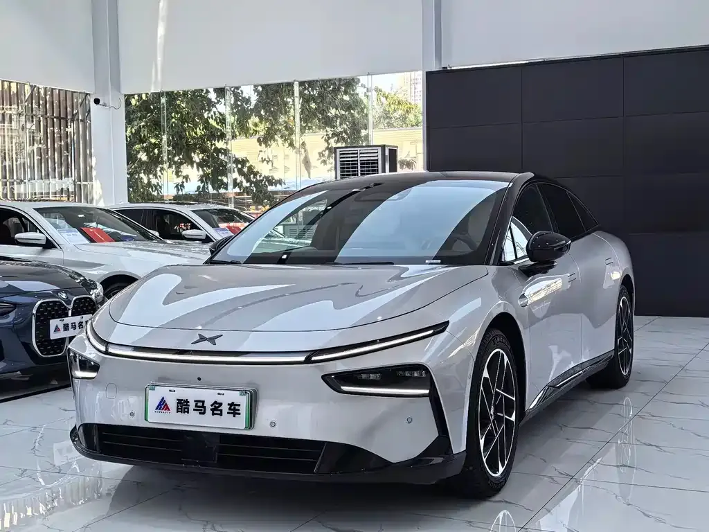 XPeng P7+ — фото 1