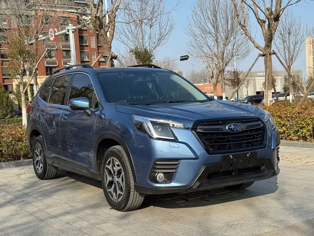 Subaru Forester 2022 из CN, фото 3