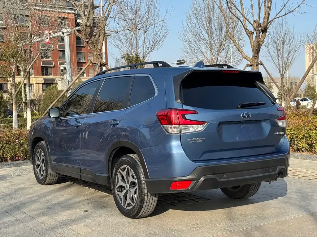 Subaru Forester 2022 из CN, фото 10