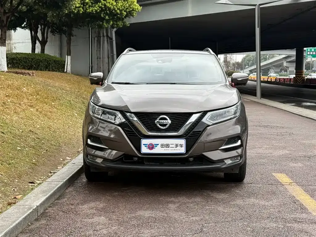 Nissan Qashqai — фото 4