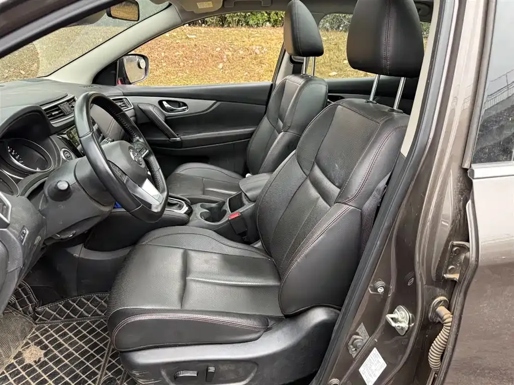 Nissan Qashqai — фото 6