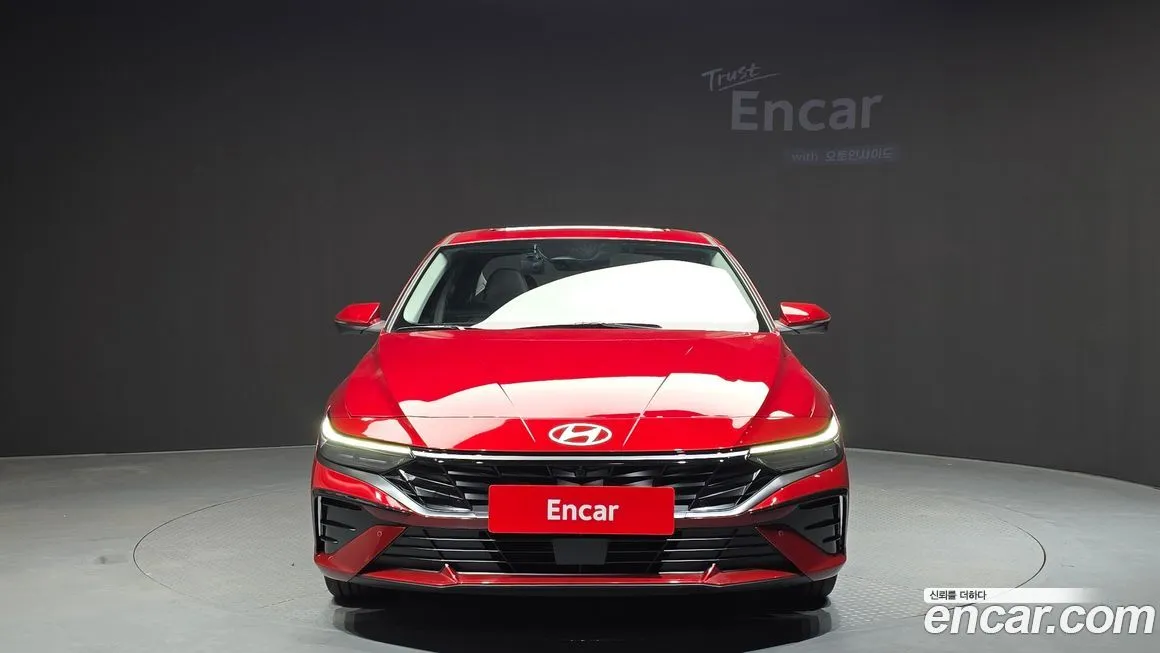 Hyundai AVANTE — фото 3